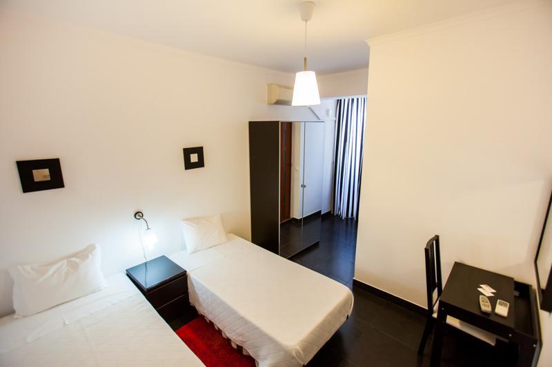 Residencial Principe Guest House Barreiro  Exterior photo